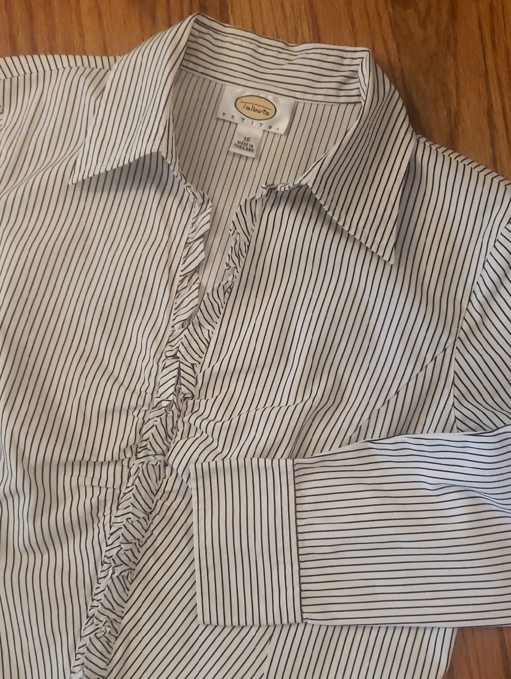 Talbots Petites White & Black Long-Sleeve Striped Hidden Button-Down Blouse -10P